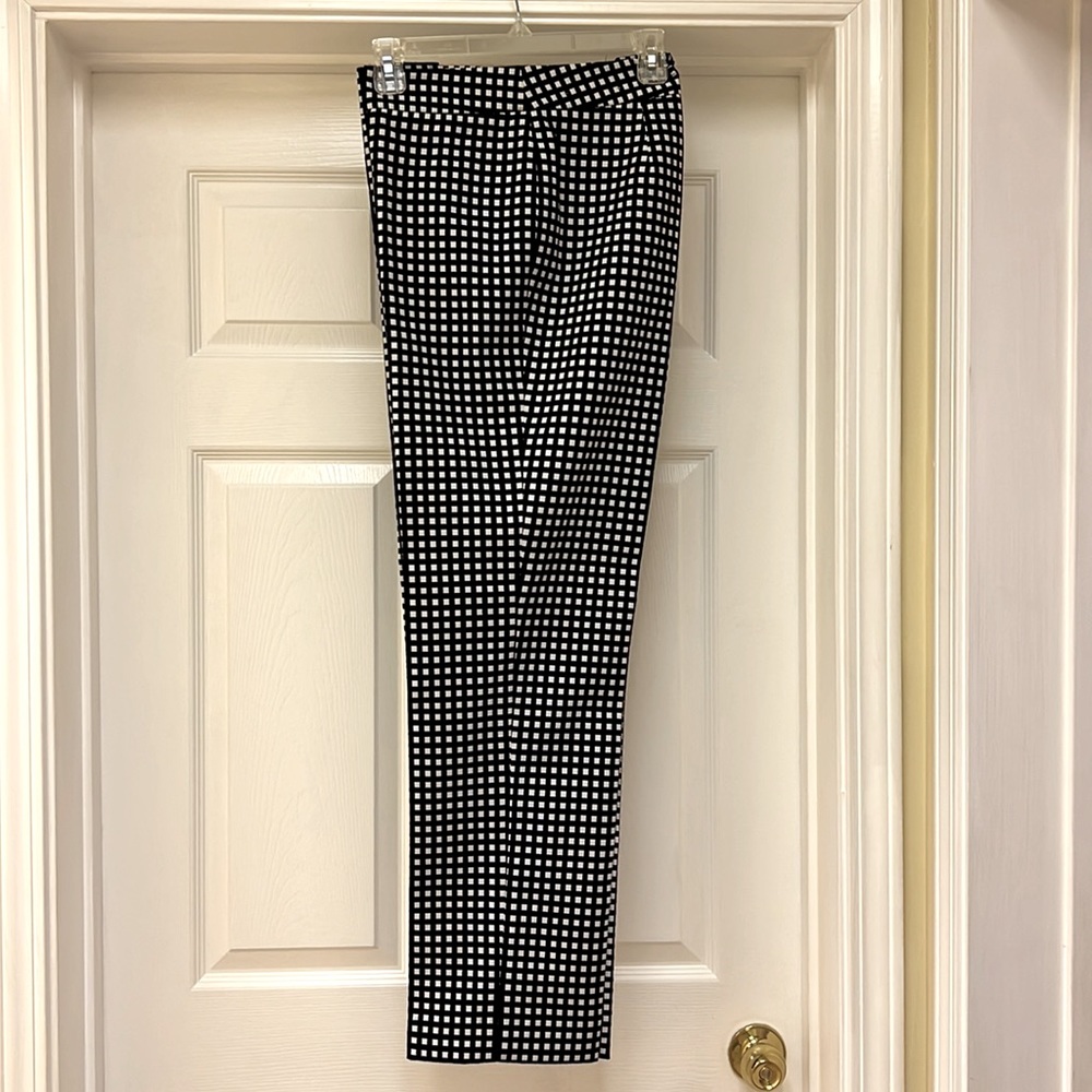 Kasper black’white checkered pants